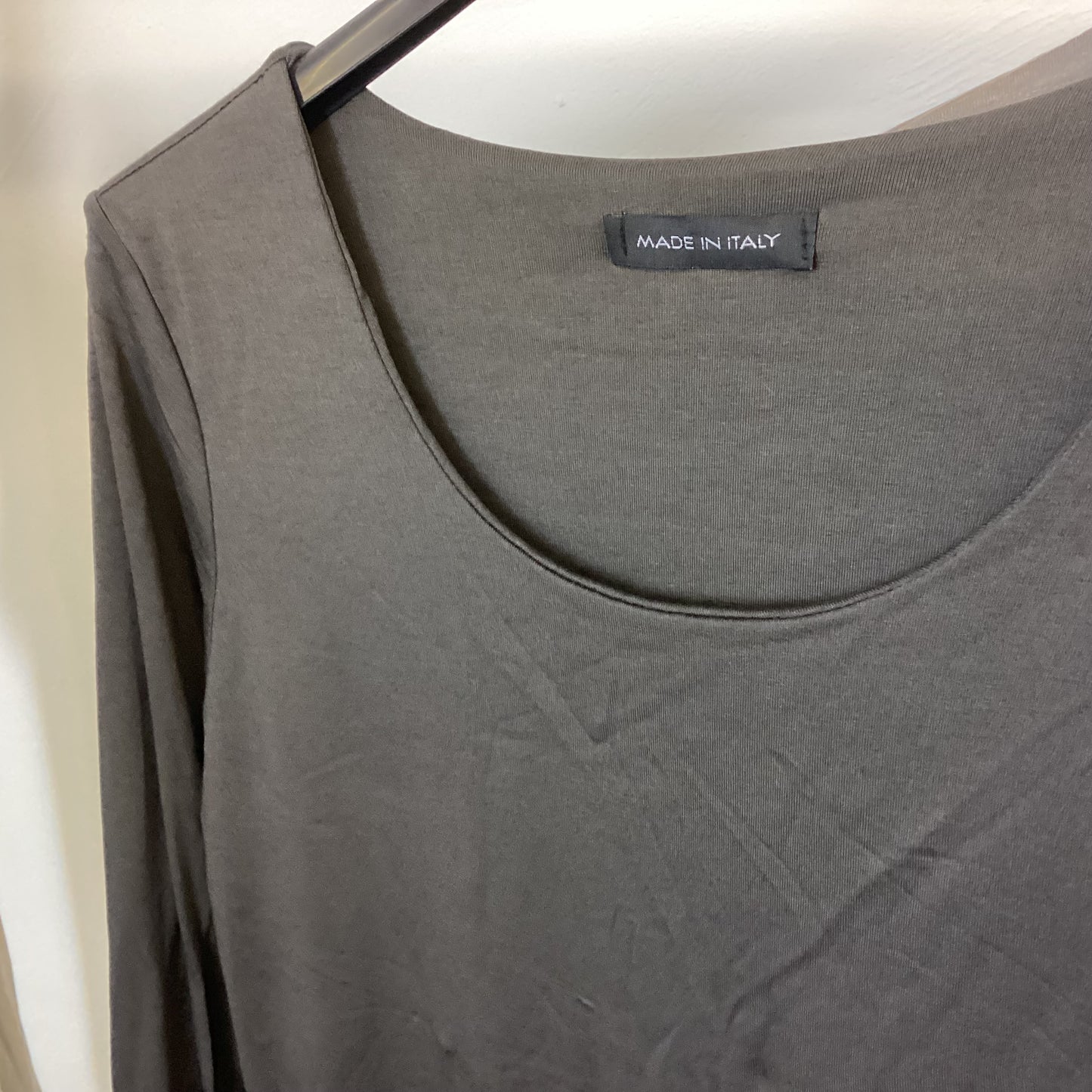 1841 - Long Sleeve Basic Top