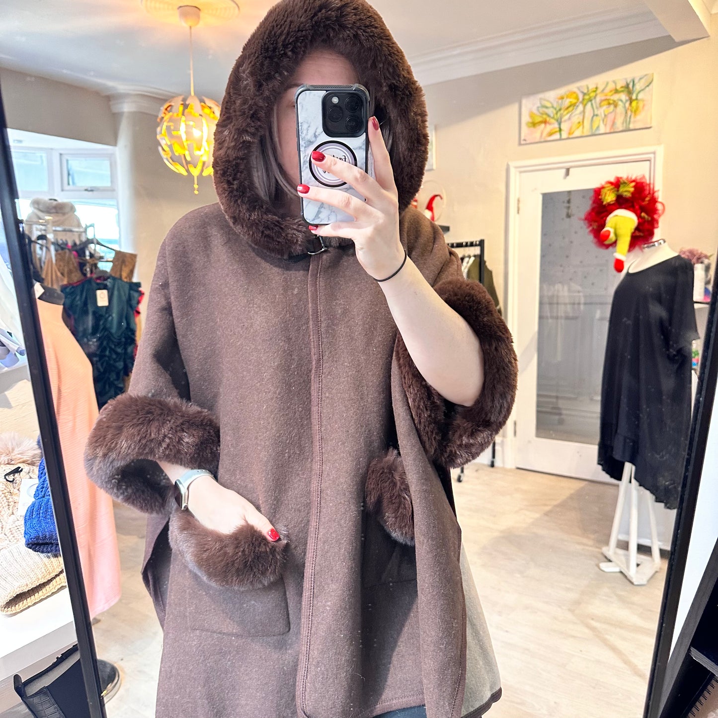 1468 - FUR EDGE POCKET PONCHO