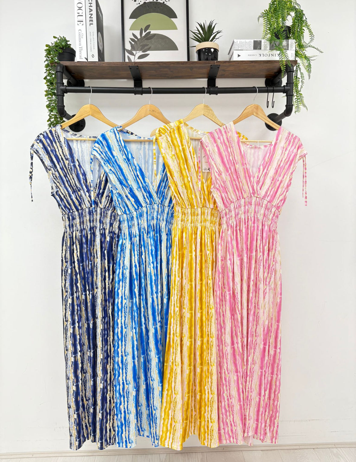 1971 - Magic Slinky Material Magic Dress