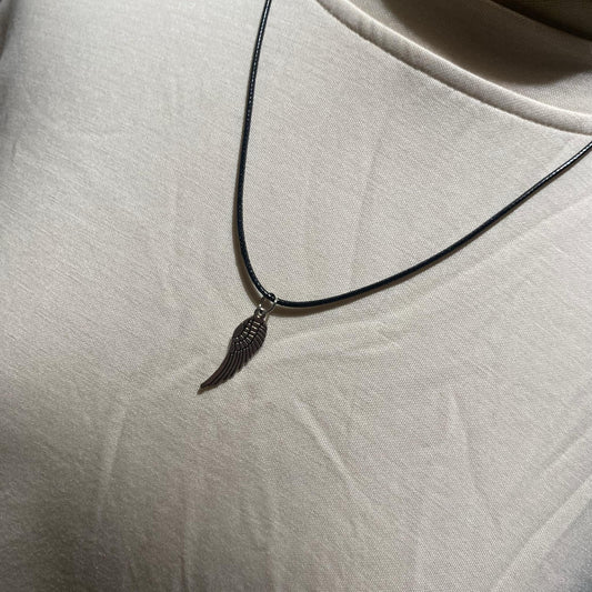 HOG - Leaf Necklace
