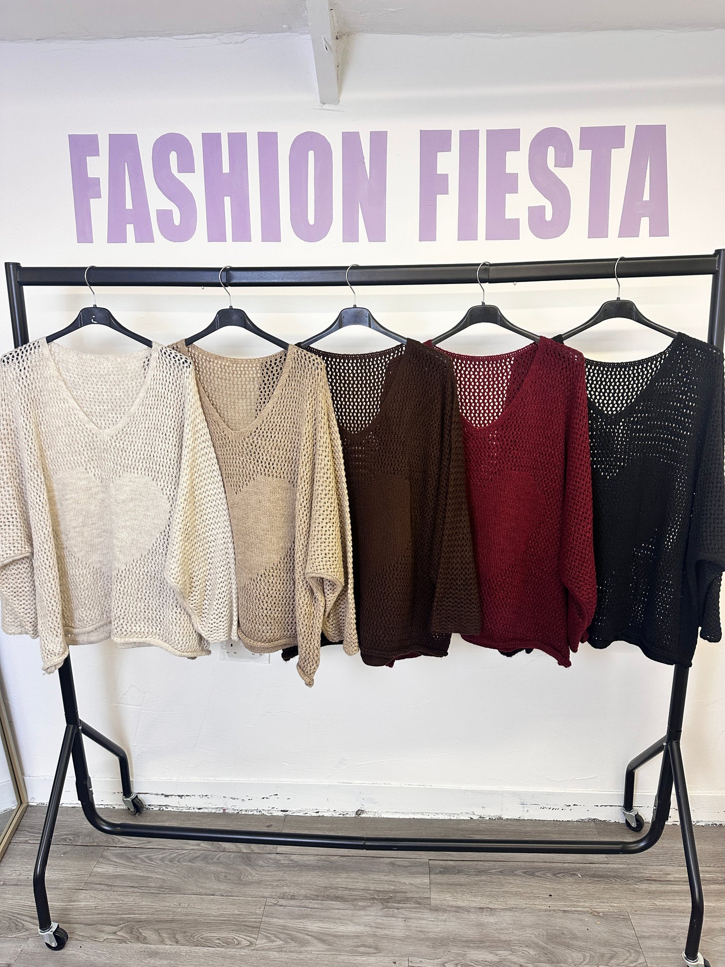 1973 - Heart Detail Loose Knit Jumper