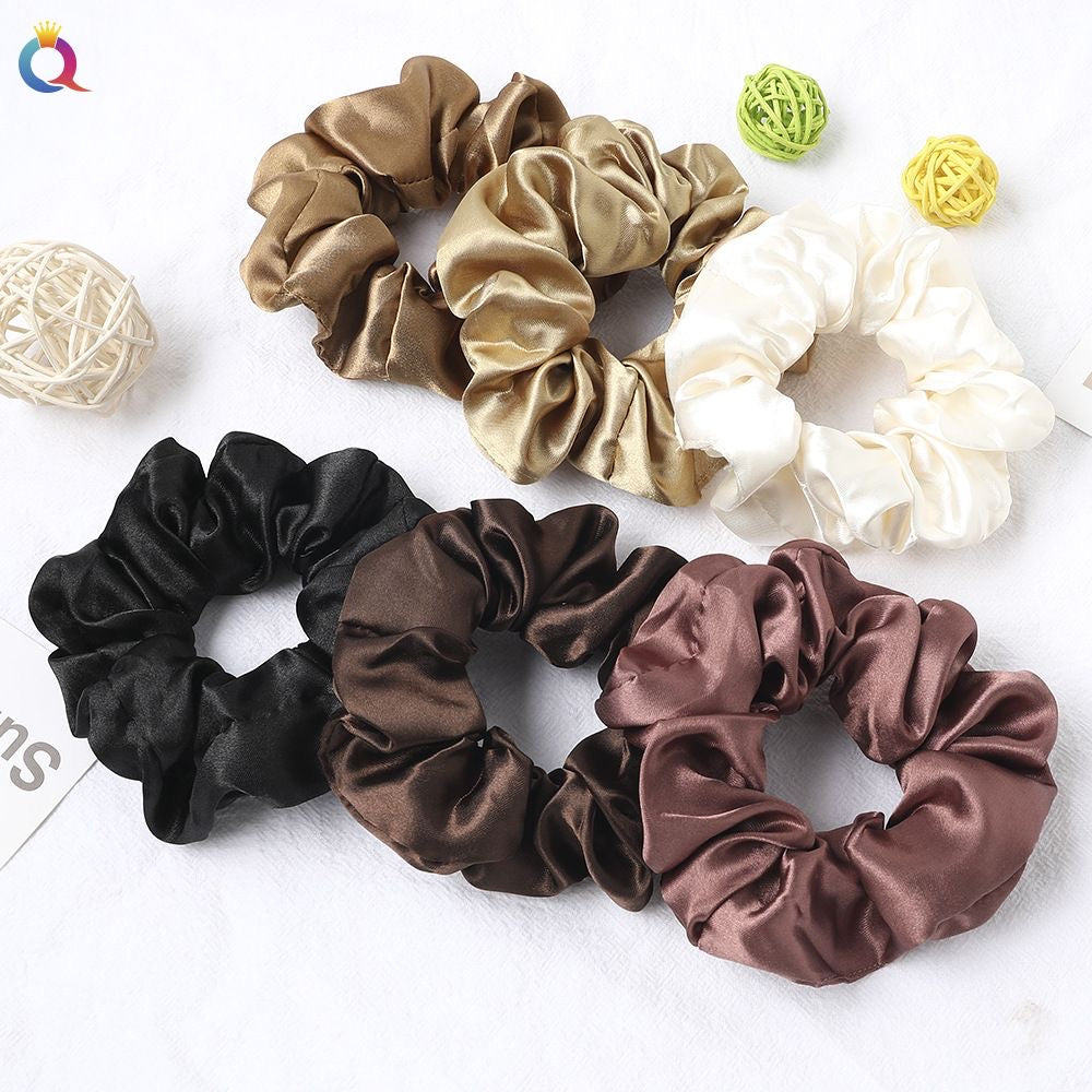 A019 - MEDIUM SCRUNCHIE