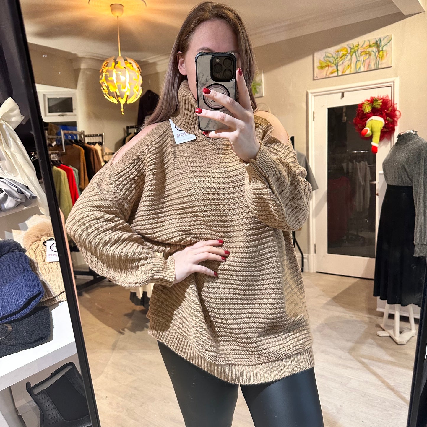 1485 - CHUNKY KNIT POLAR NECK COLD SHOULDER JUMPER