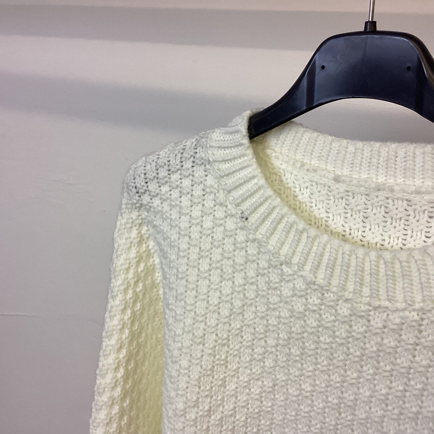 1823 - Balloon Sleeve Knit Jumper