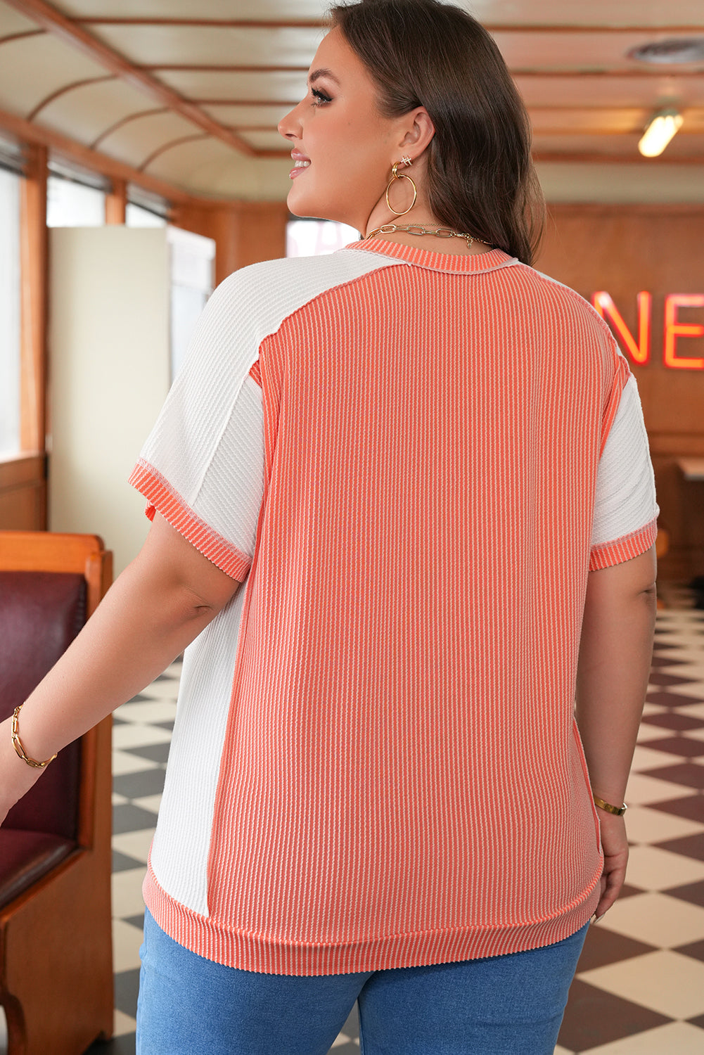 Parchment Twist Rib Colorblock Hi Low Plus Size Short Sleeve Top