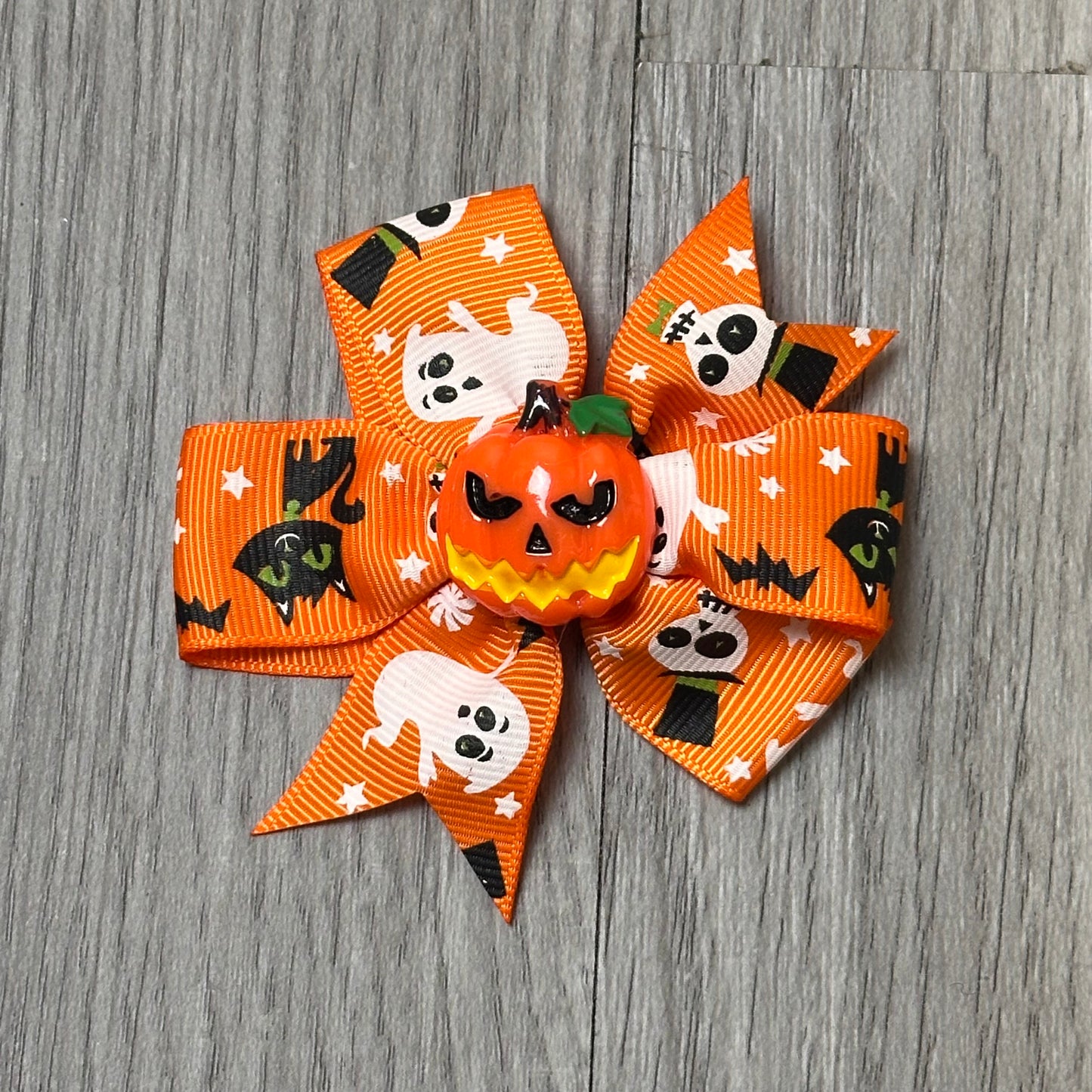A076 - Halloween Clip