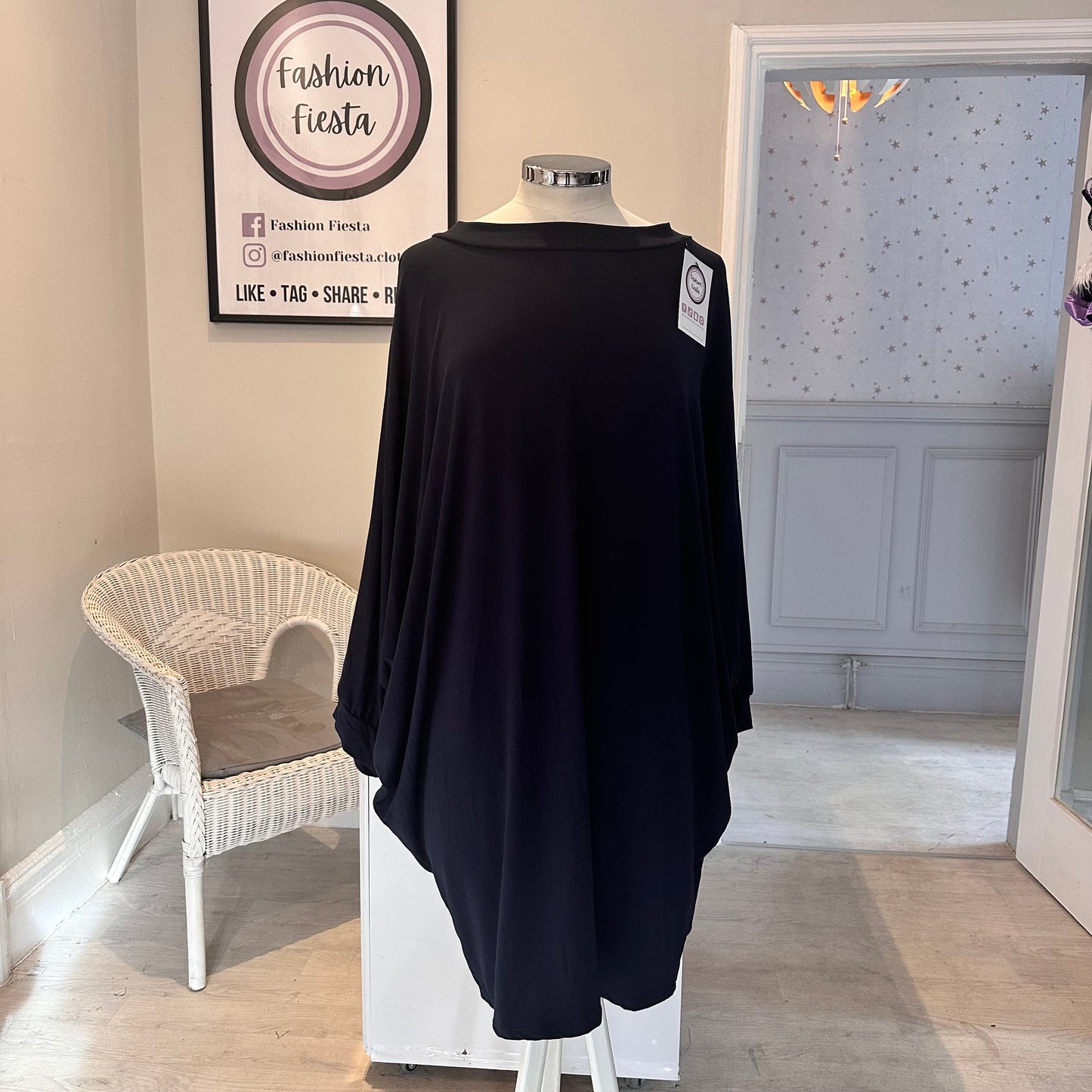 1430 - BASIC BATWING TUNIC