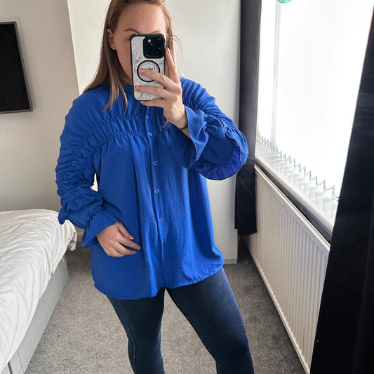 1541 - RUFFLE 3/4 SLEEVE TOP
