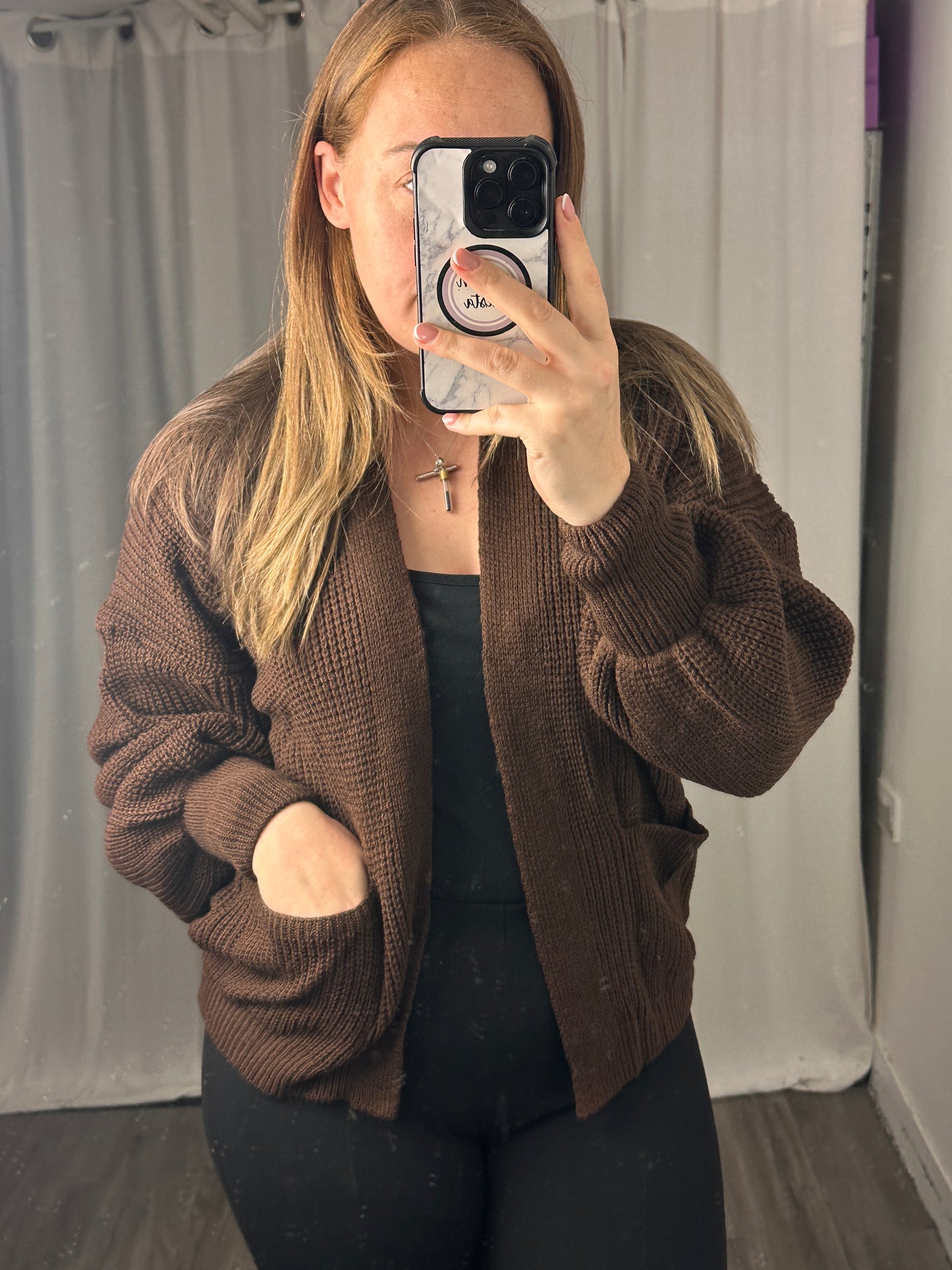 1374 - SHORT BALLOON SLEEVE CARDIGAN