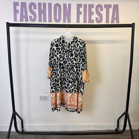 1765 - Animal Print Smock Dress