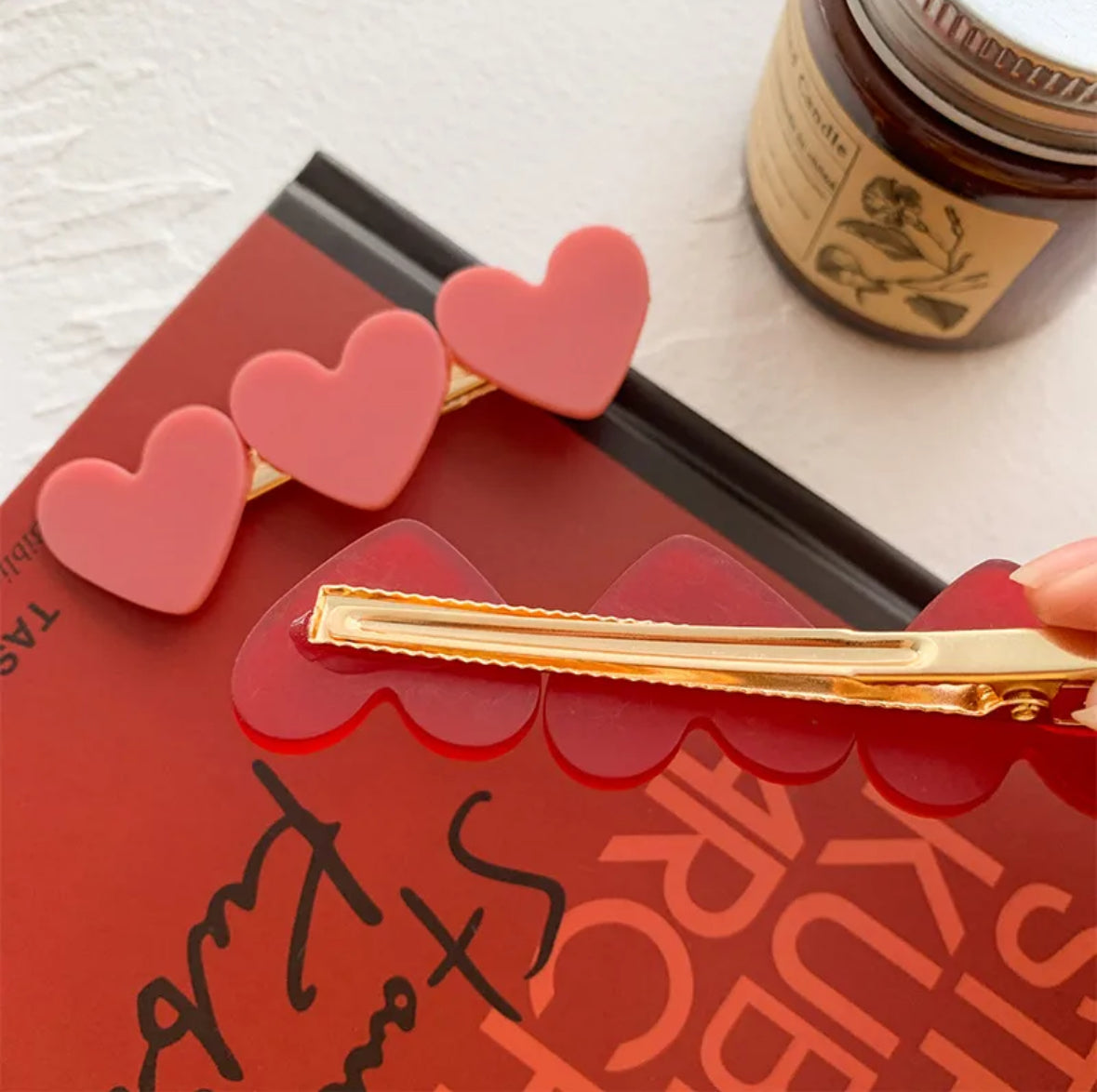 A096 - Heart Shape Clip