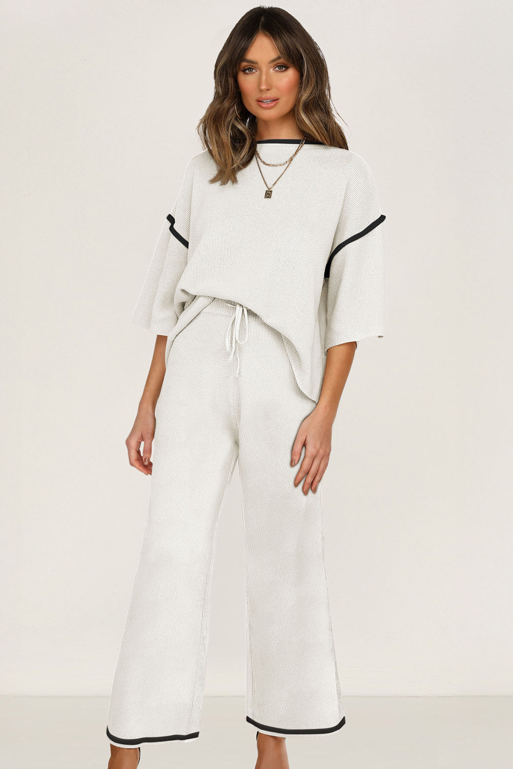 White Contrast Trim Half Sleeve Top Drawstring Pants Loose 2pcs Sweater Suit