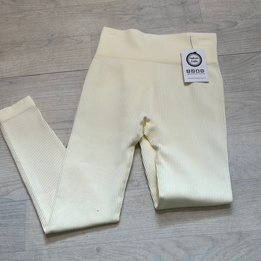 1121 - THICK HIGH WAIST RIBBED NON SEE THROUGH LEGGINGS (5 COLOURS)