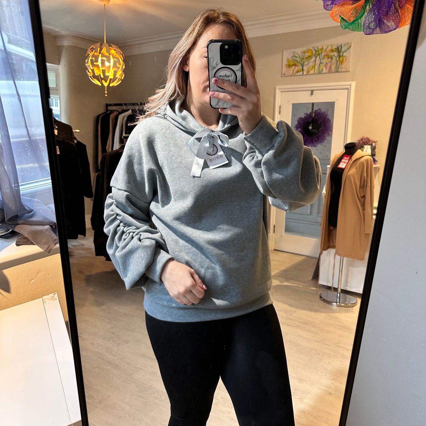 1426 - OVERSIZED RUCHED HOODIE