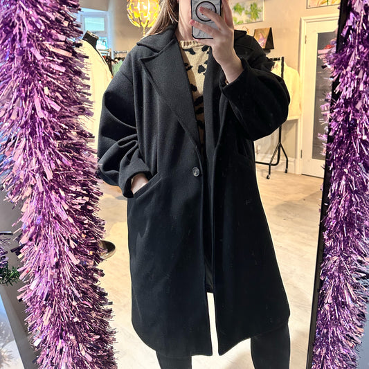 1521 - BLACK POCKET COAT