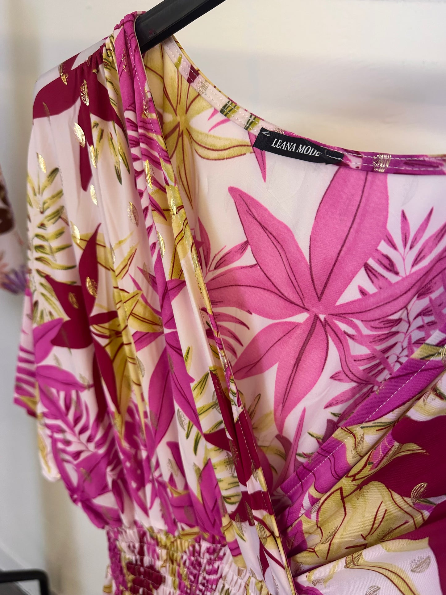 1932 - Magic Jumpsuit Leaf Pattern