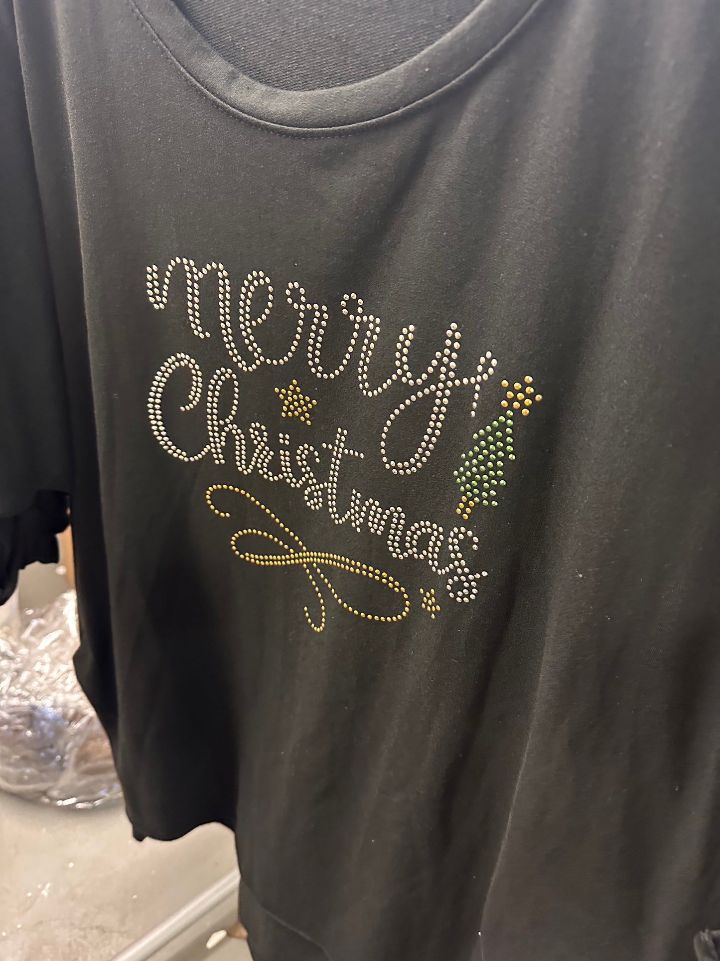 1892 - Merry Christmas Sparkle Top