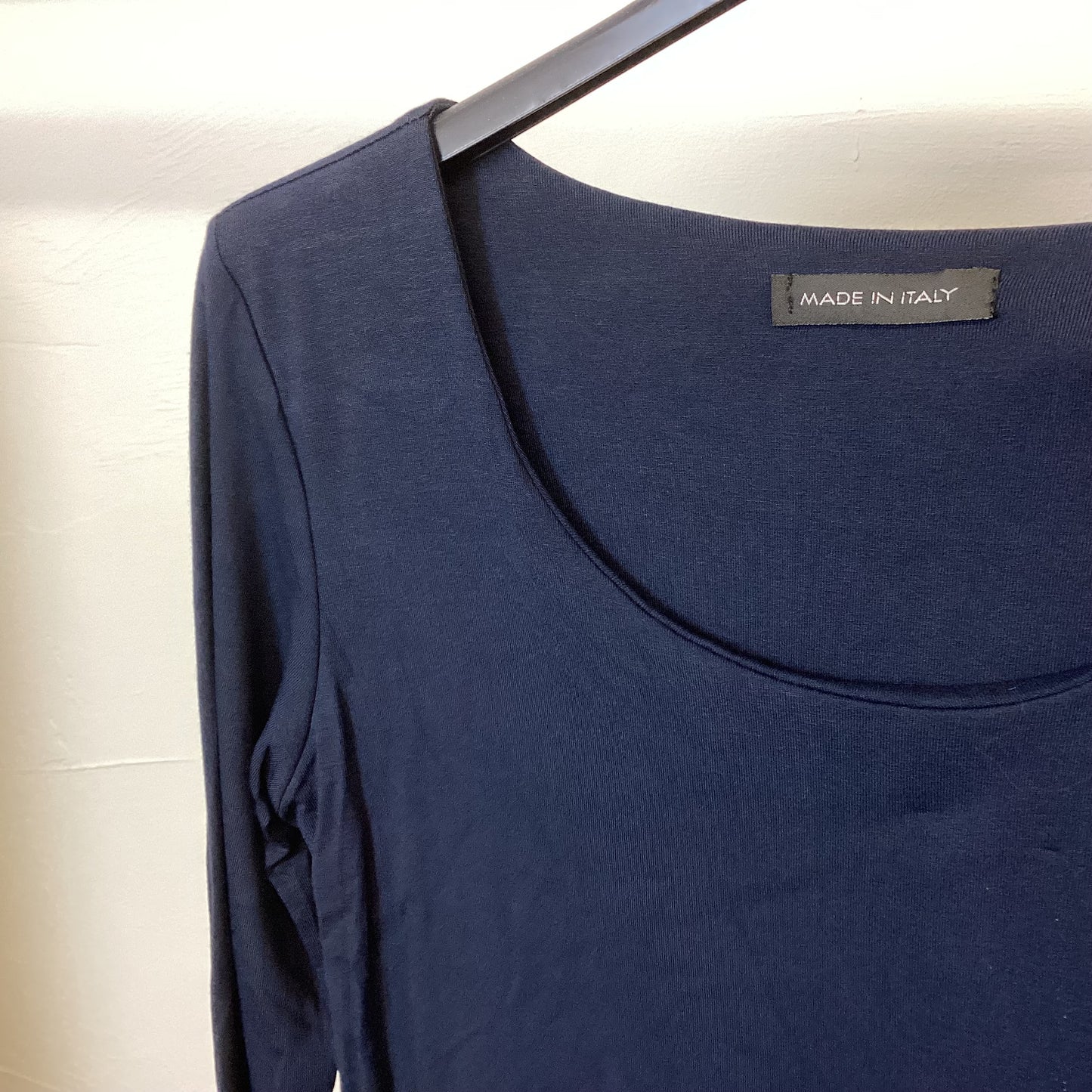 1841 - Long Sleeve Basic Top