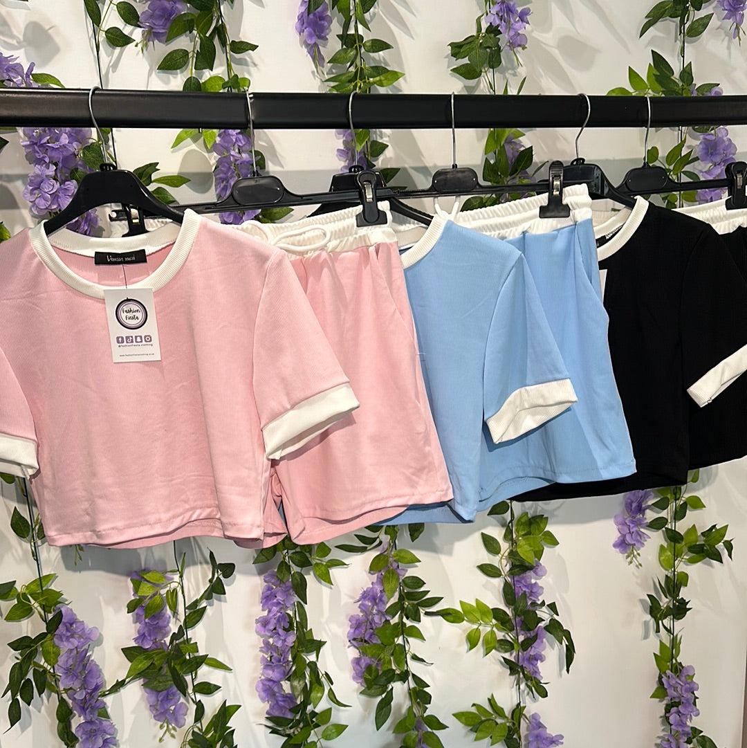 1681 - Ribbed Short Set