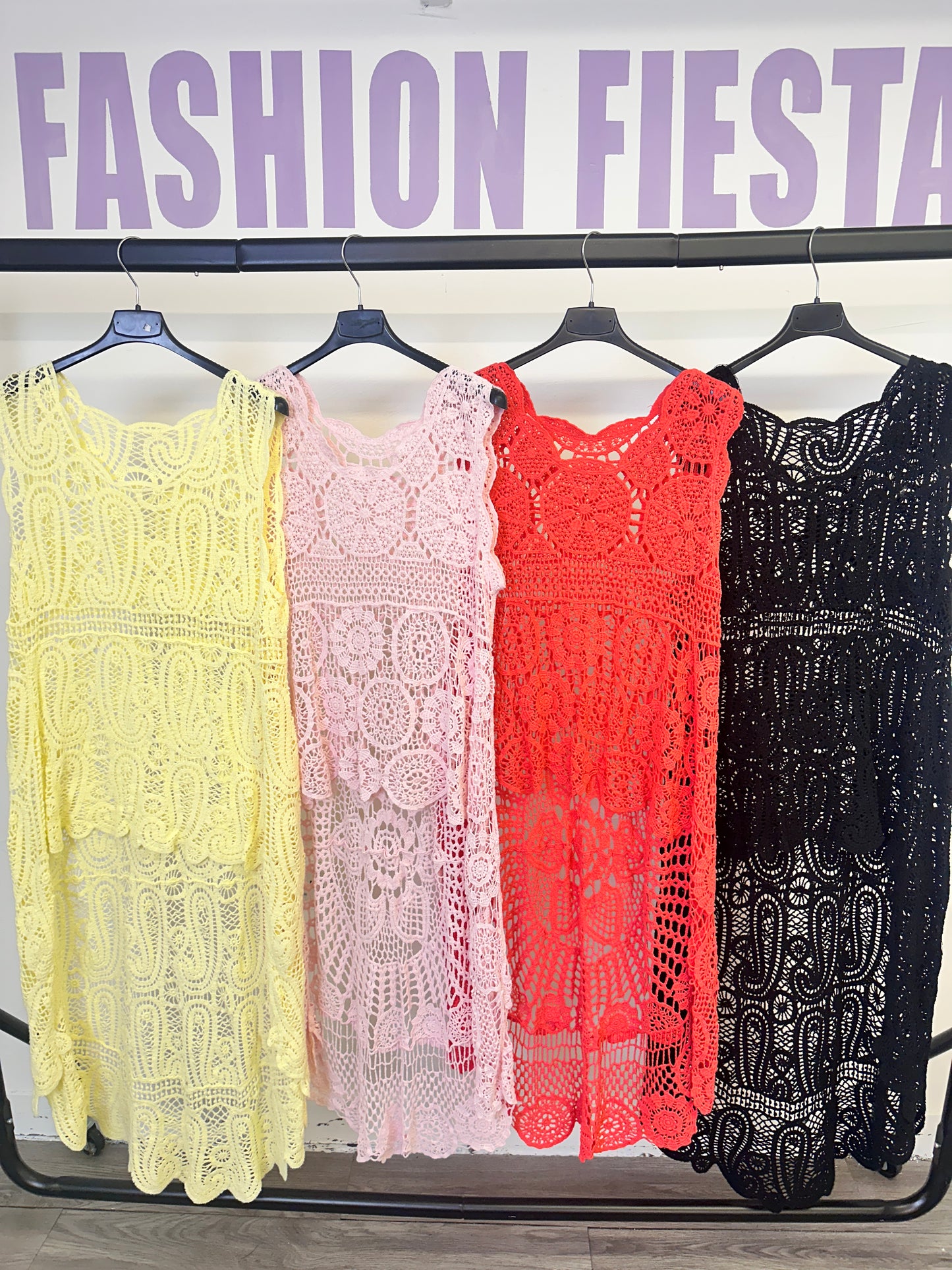 1963 - Embroidered Cover Up