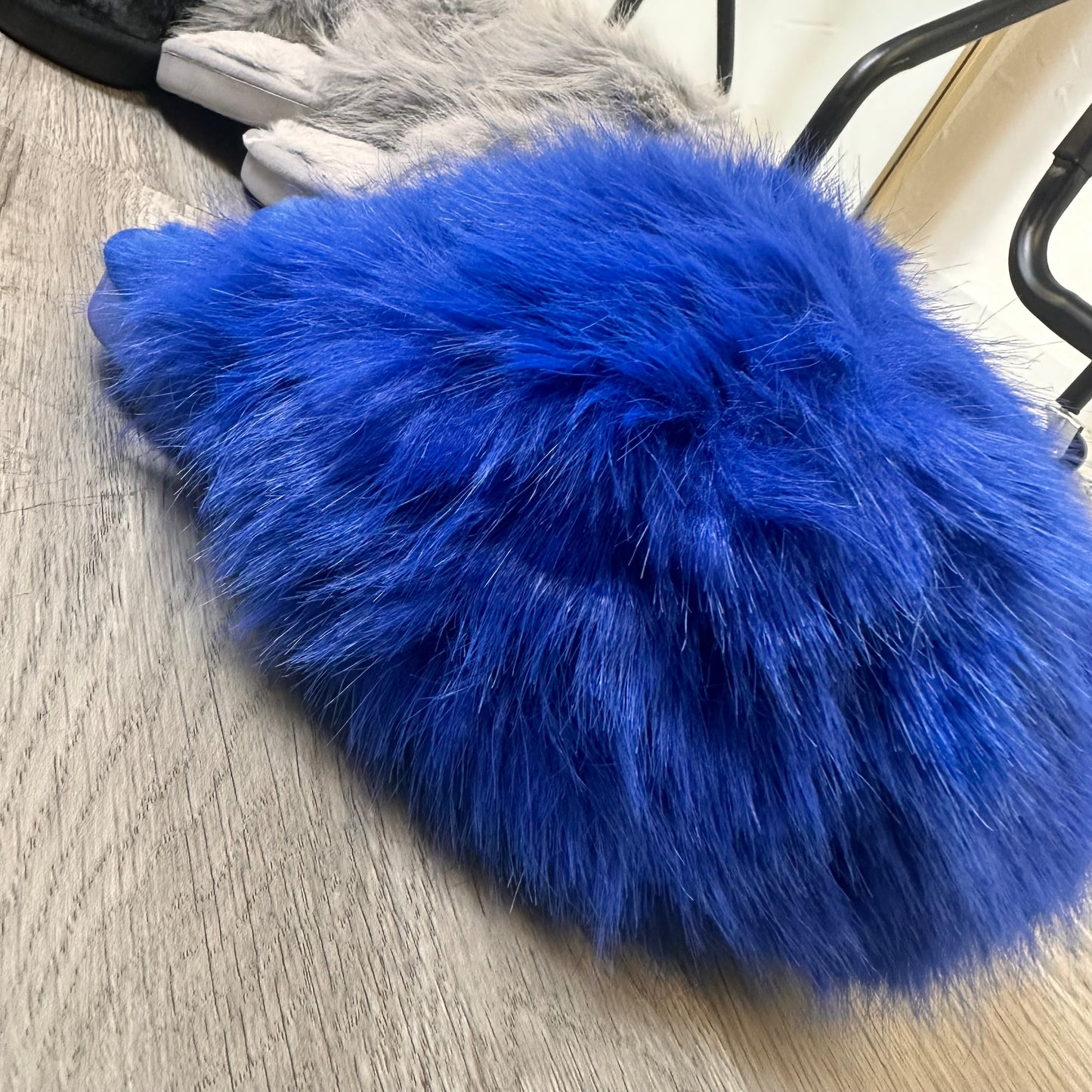S1027 - Extra Fluffy Slippers
