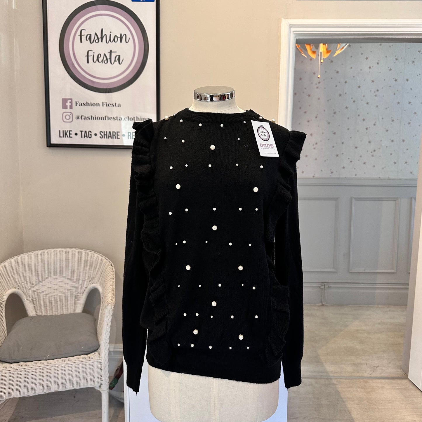 1491 - PEARL FRILL JUMPER