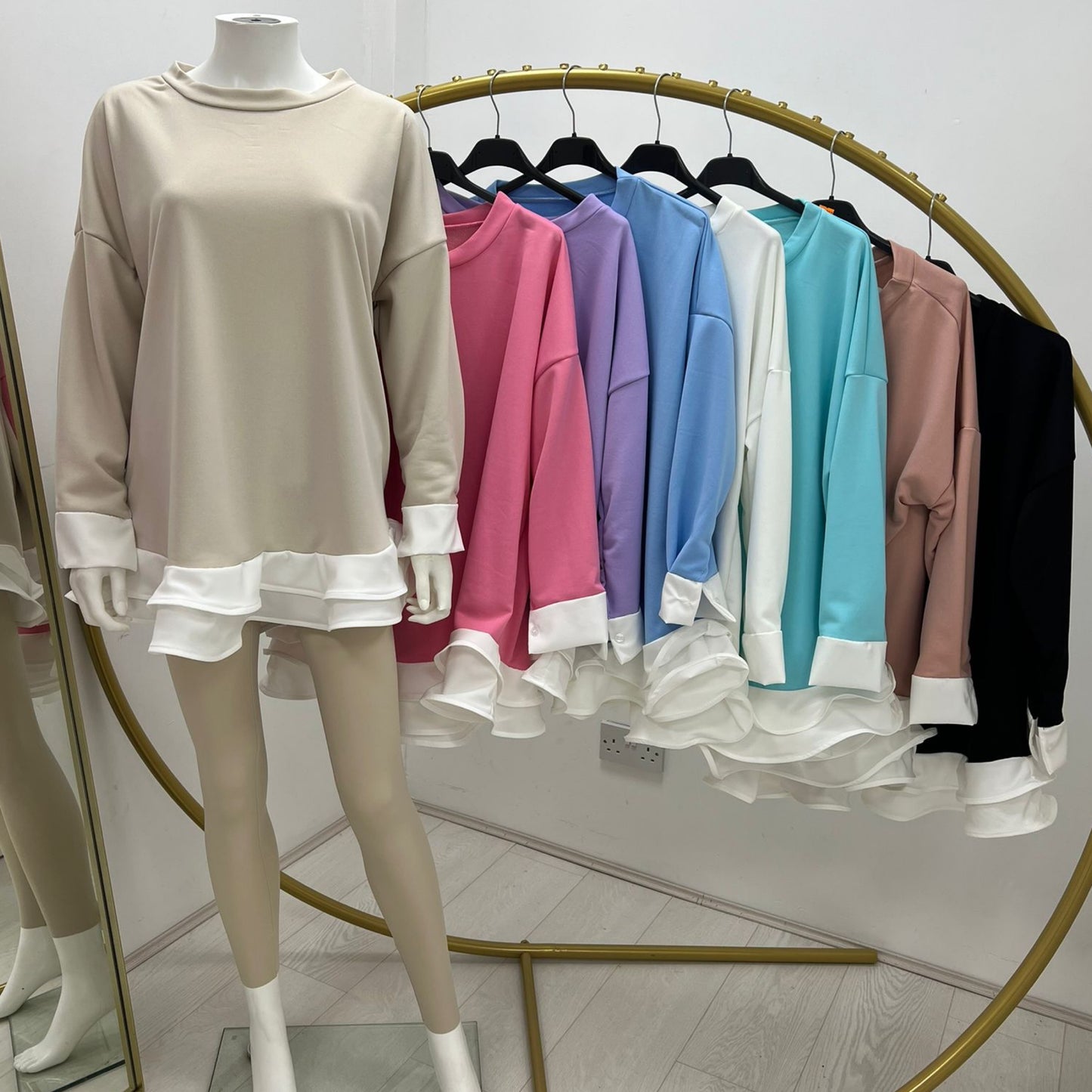 1536 - SHIRT DETAIL PEPLUM SWEATSHIRT