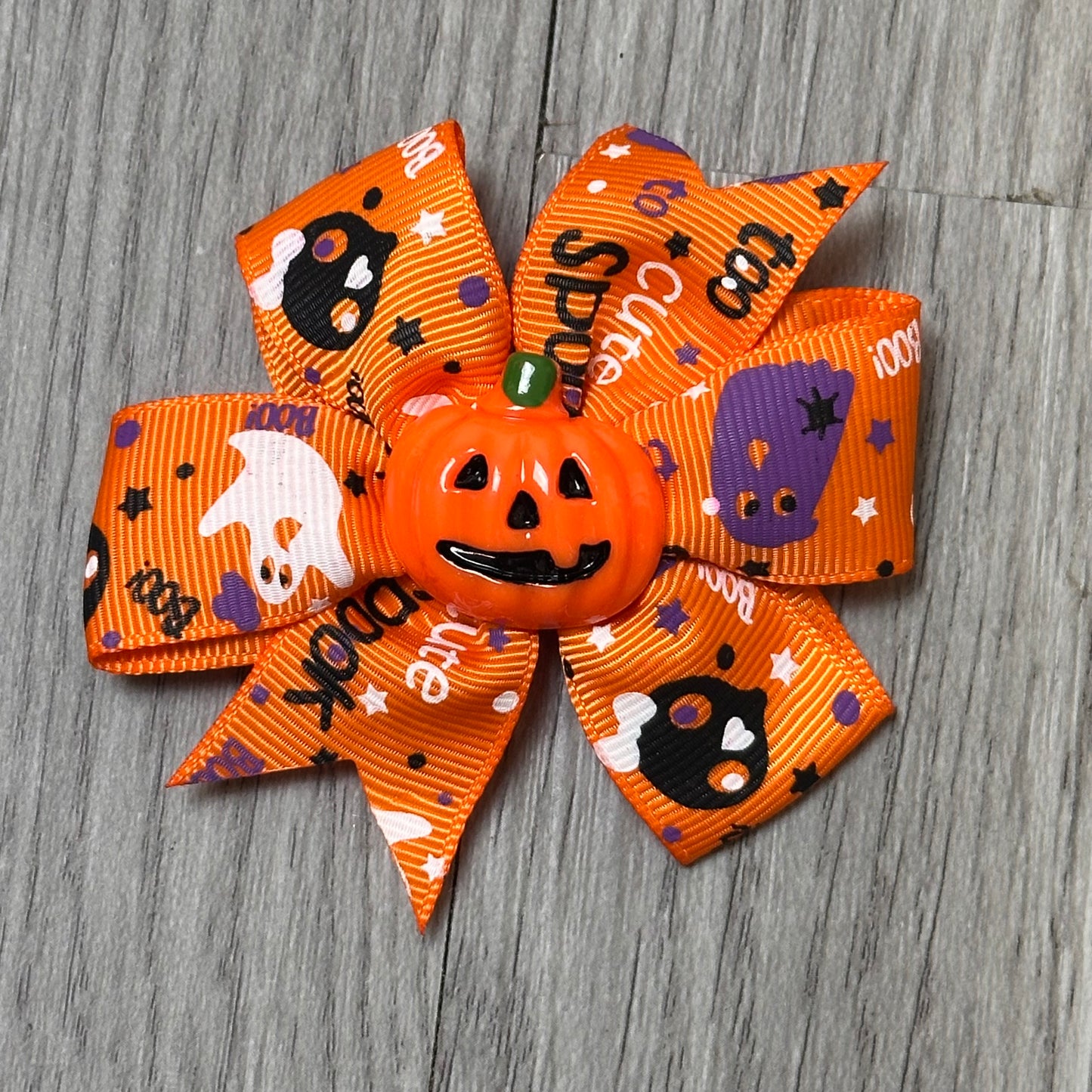 A076 - Halloween Clip