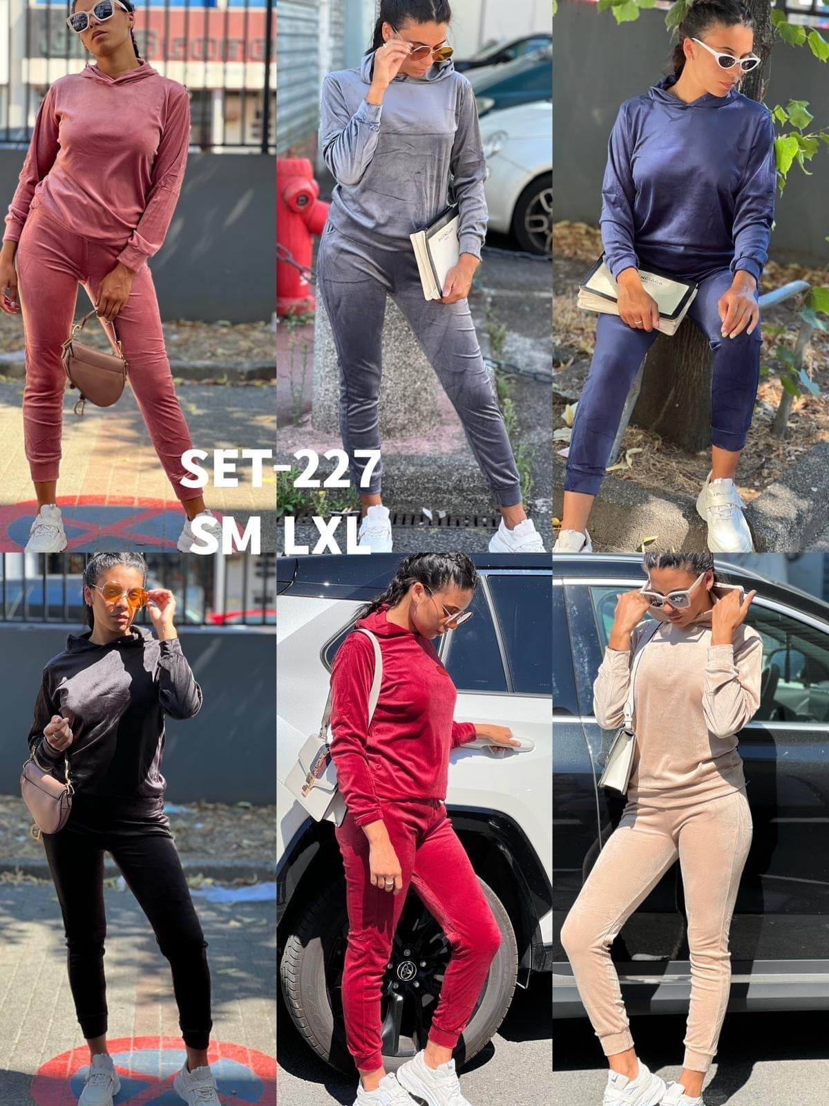 1405 - VELOUR LOUNGESET