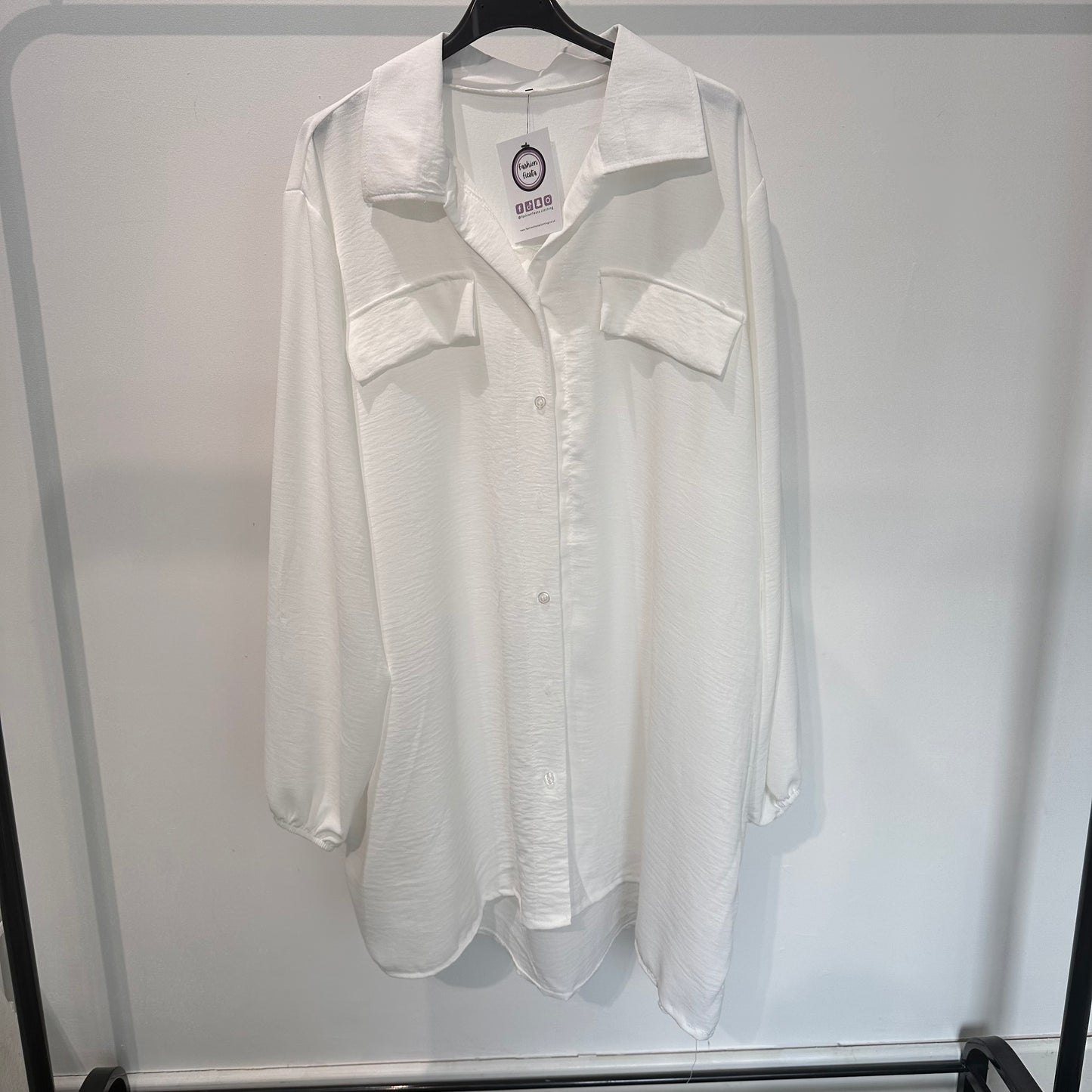 1547 - BALLOON SLEEVE BUTTON SHIRT