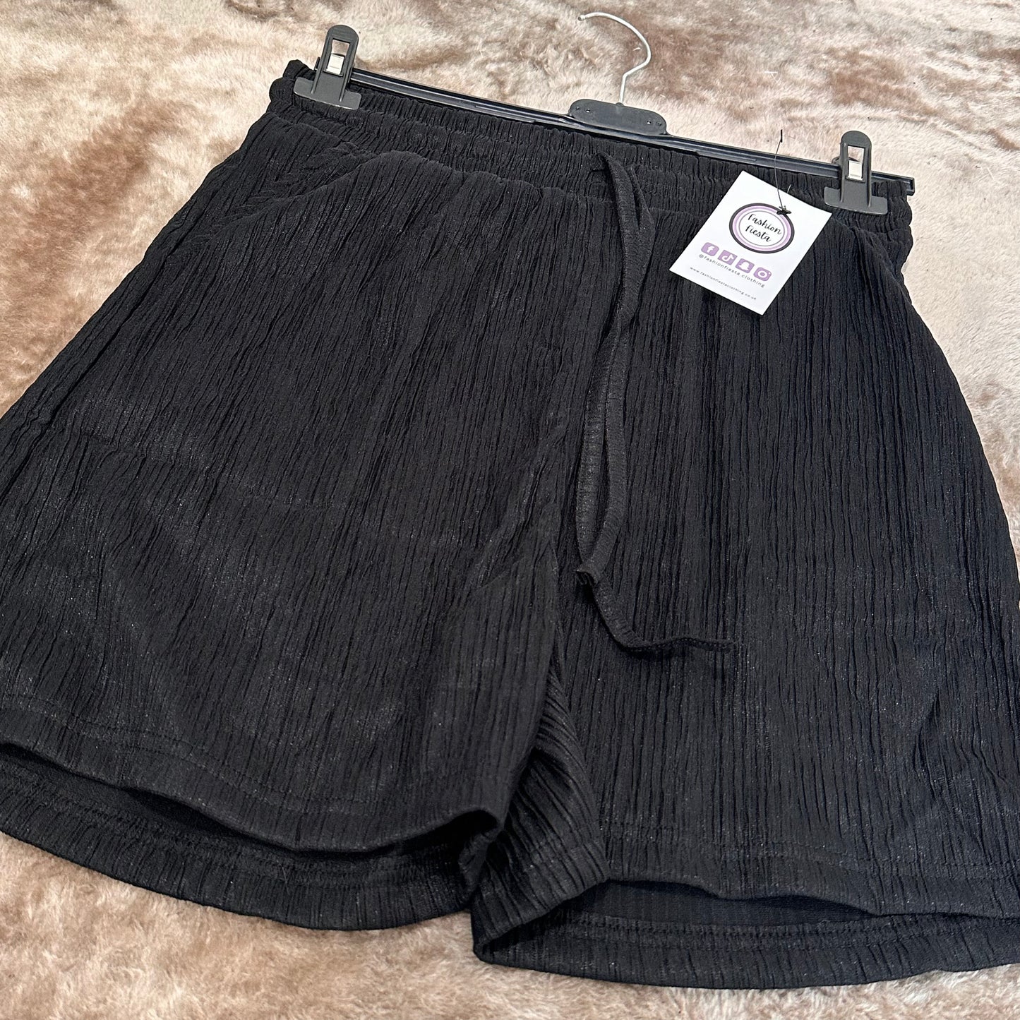1627 - Pocket Shorts