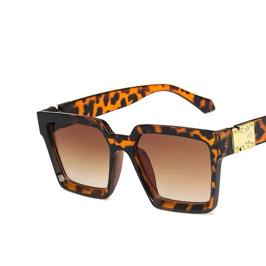 A027 - SUNGLASSES