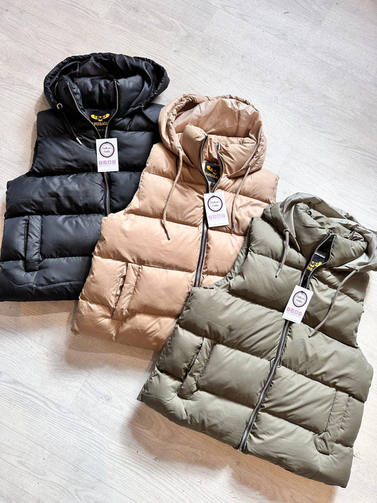 1400 - SHORT GILET WITH HOOD AND POCKETS
