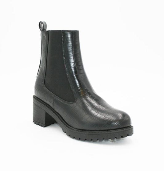 S1004 - BLACK CROC BOOTS