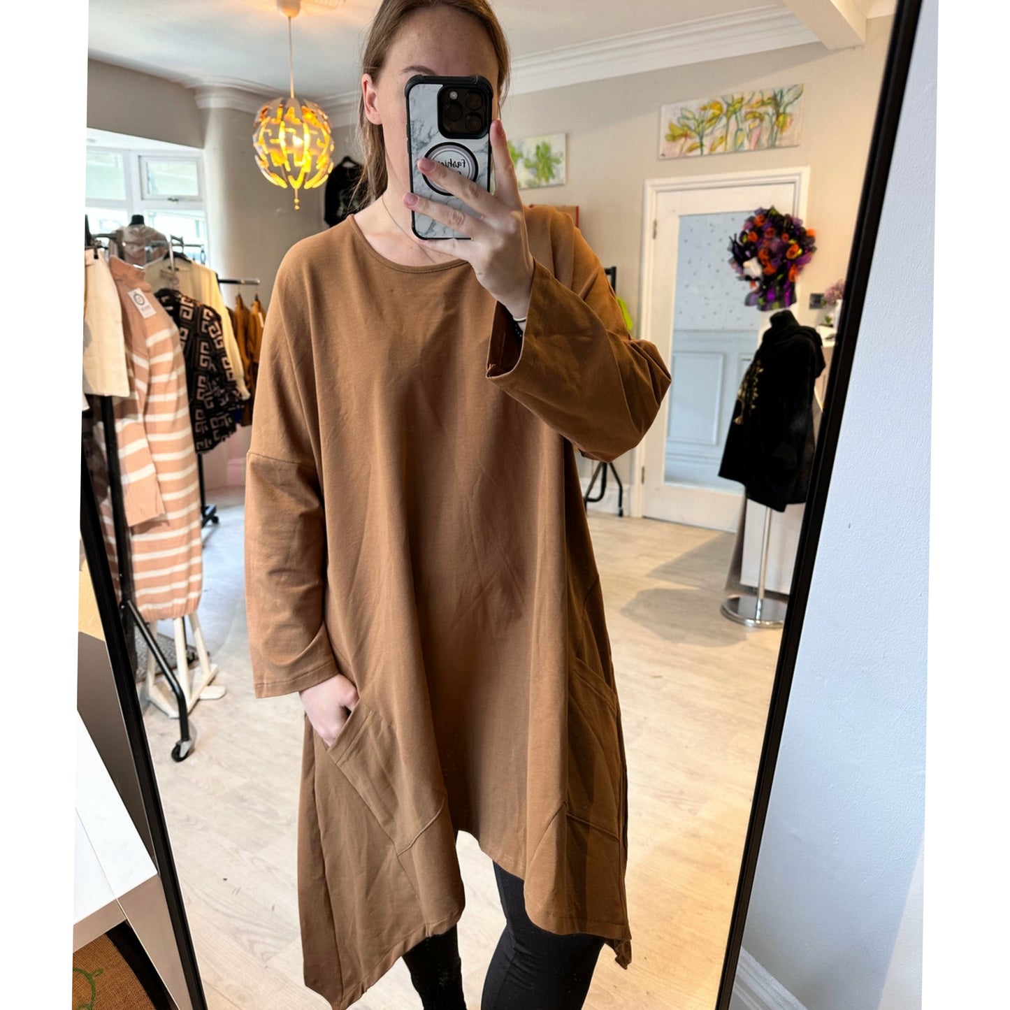 1500 - ROUND NECK POCKET LONG TOP