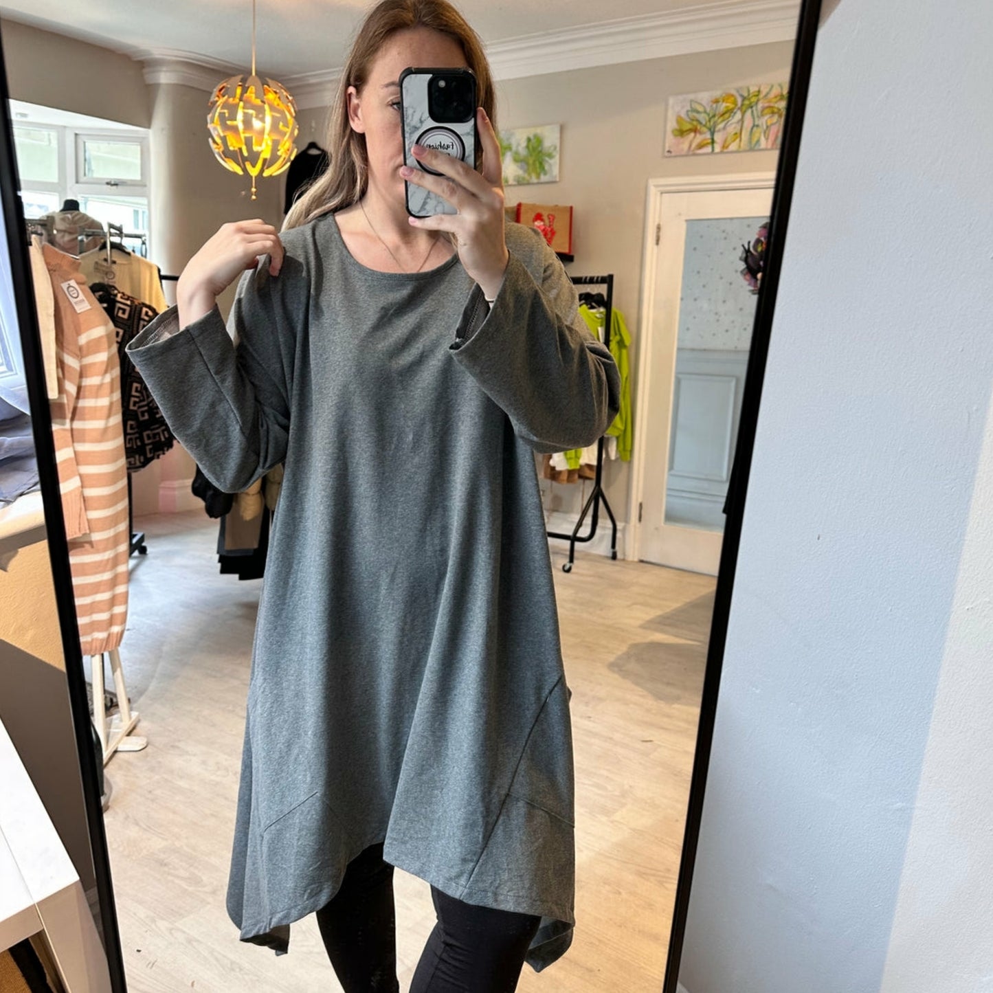 1500 - ROUND NECK POCKET LONG TOP