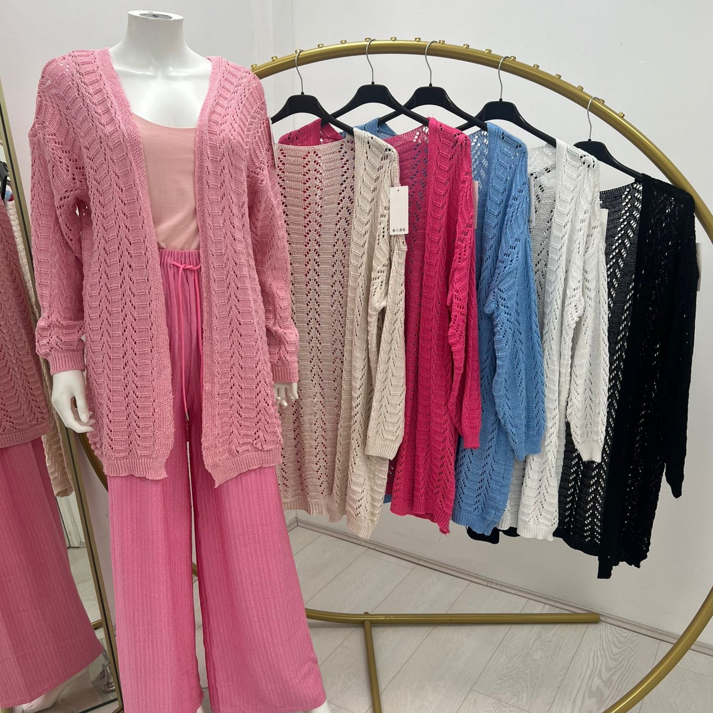1558 - CROTCHET CARDIGAN