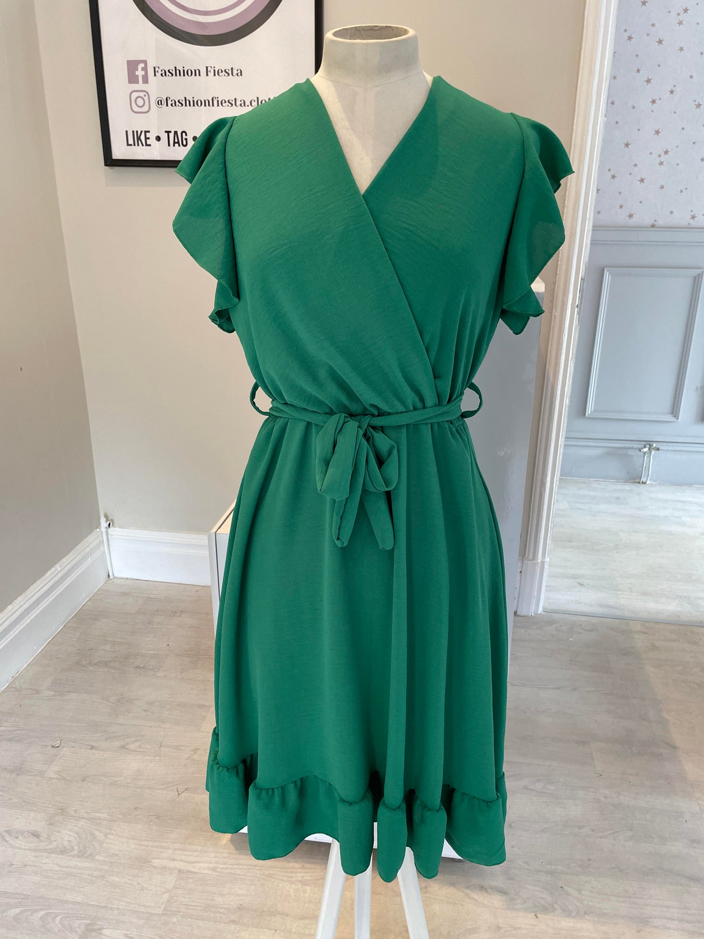 1259 - SHORT FRILL SLEEVE KNEE LENGTH BELTED DRESS